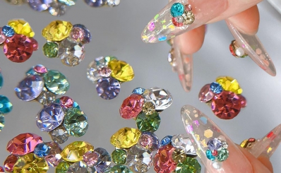 Rhinestones / Charms